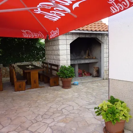 Pralija Apartment
