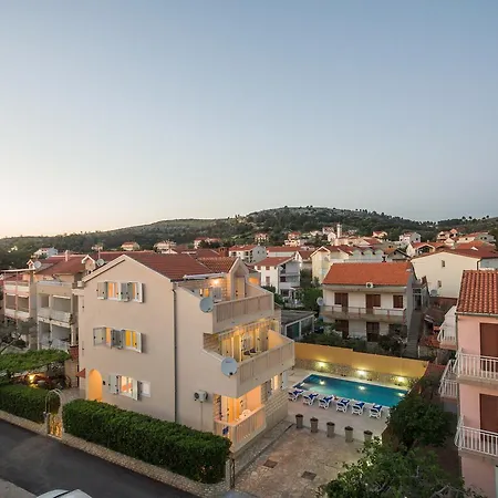 Pralija Apartment Zaboric