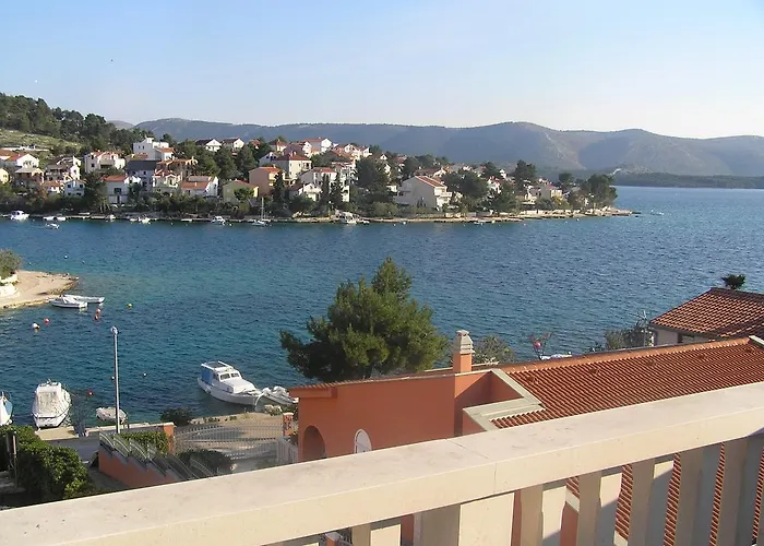 Pralija Διαμέρισμα Zaboric