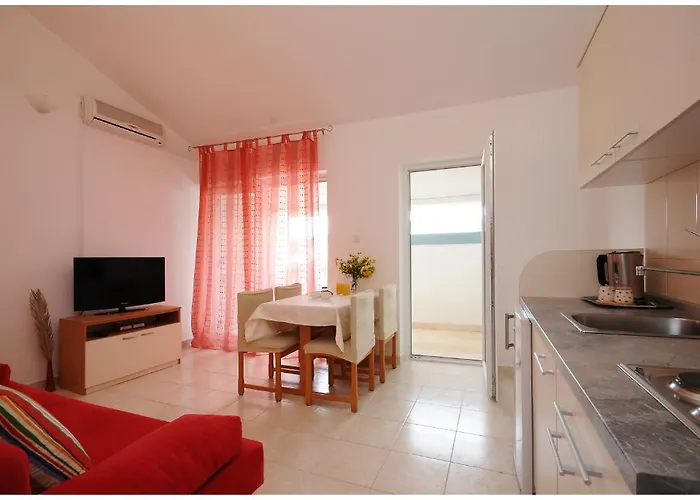 Διαμέρισμα Pralija *