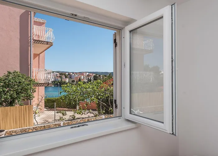 Pralija Διαμέρισμα *