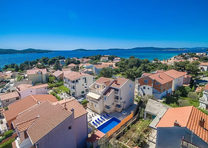 Pralija Διαμέρισμα Zaboric